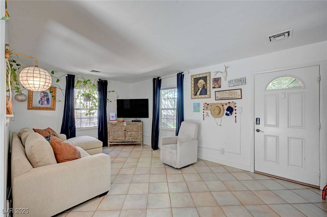 Boulder City, NV 89005,604 I