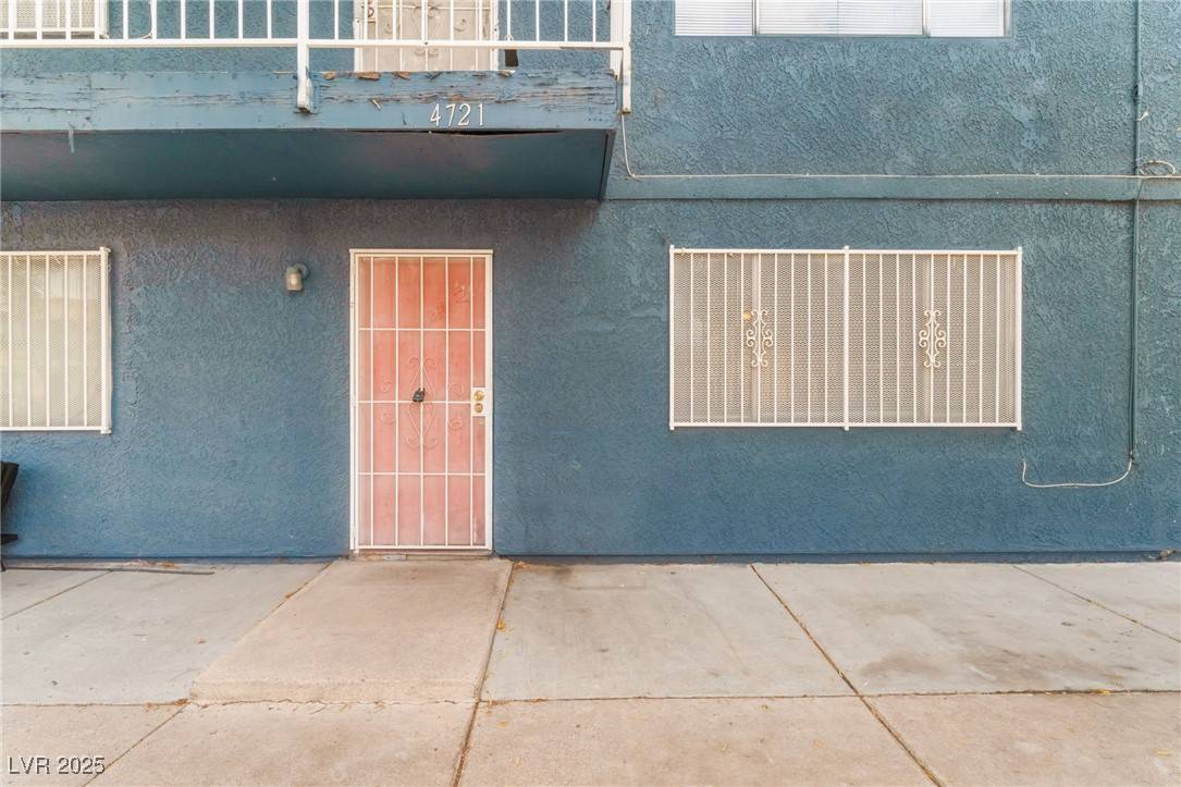 4721 Cessna AVE #2, Las Vegas, NV 89115
