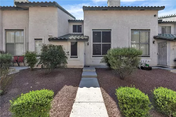 Las Vegas, NV 89121,2461 Old Forge LN #103