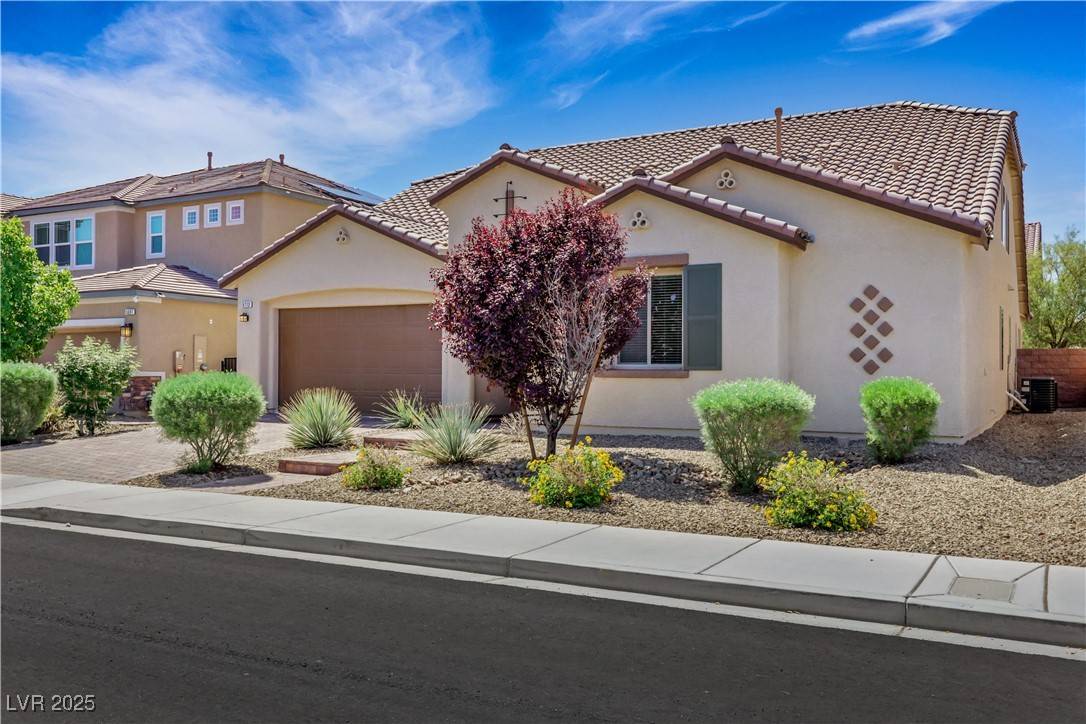 Las Vegas, NV 89131,5713 Silver Cascade AVE