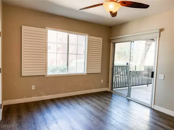 Las Vegas, NV 89117,8324 W Charleston BLVD #1036