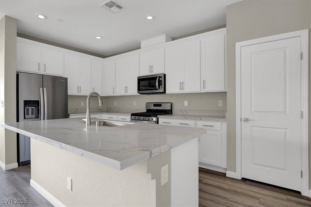 Las Vegas, NV 89138,510 Fairview Hills ST