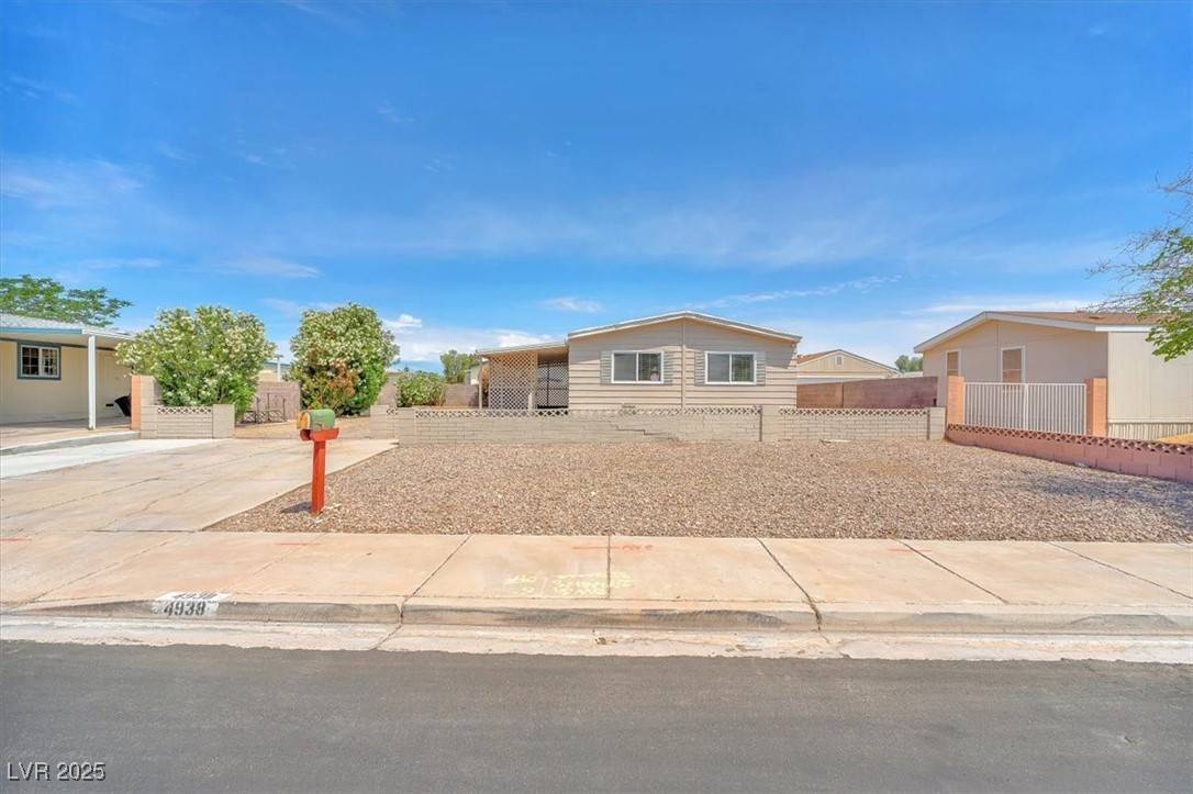 4938 Vista Flora WAY, Las Vegas, NV 89121