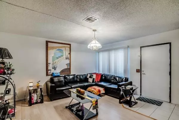 Las Vegas, NV 89110,255 N Lamb BLVD #D