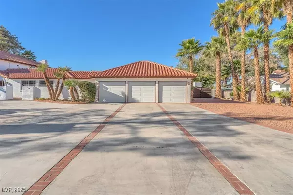 Las Vegas, NV 89120,2868 Vista Del Sol AVE
