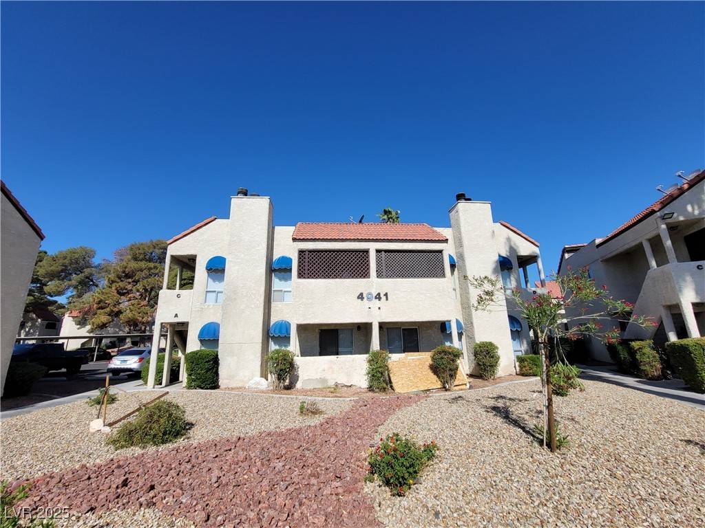 Las Vegas, NV 89119,4941 Newport Cove DR #B