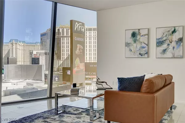 Las Vegas, NV 89158,3726 S LAS VEGAS BLVD #901