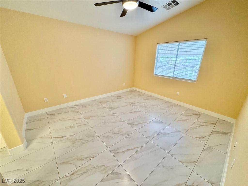 Las Vegas, NV 89149,7641 Breed Hill ST
