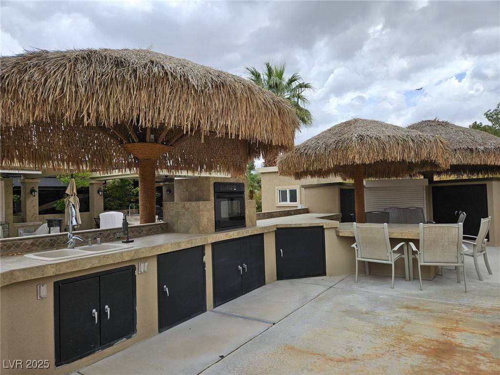Las Vegas, NV 89139,8175 Arville ST #194