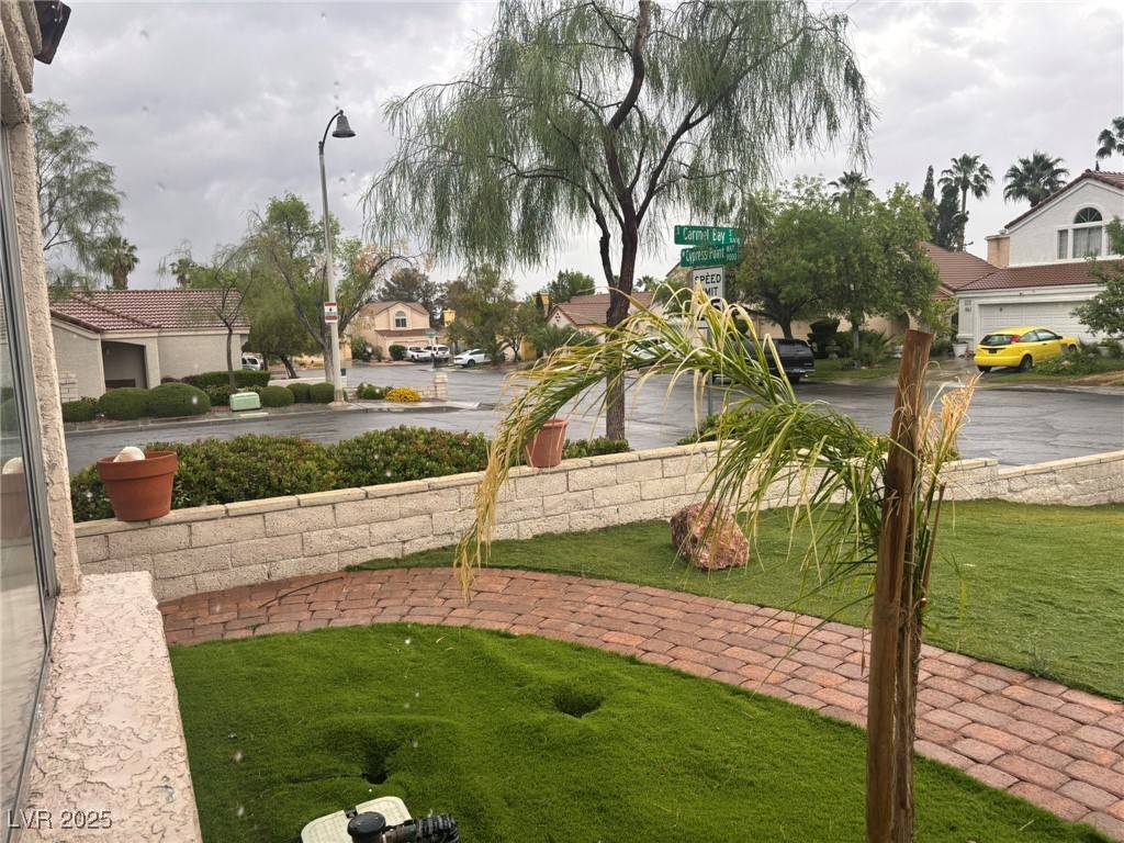 Las Vegas, NV 89117,9028 Cypress Point WAY