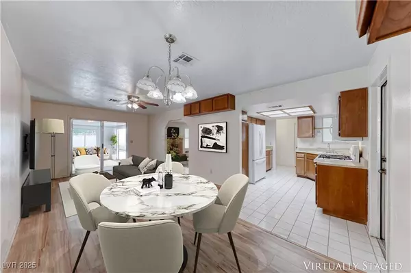 729 Scottsdale ST, Henderson, NV 89002