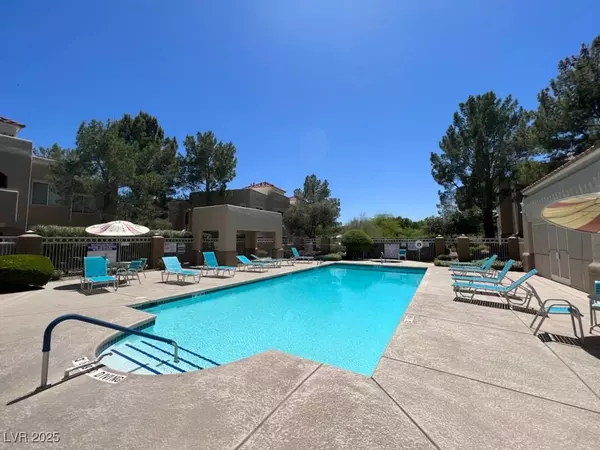 Las Vegas, NV 89128,1901 Rio Canyon CT #106
