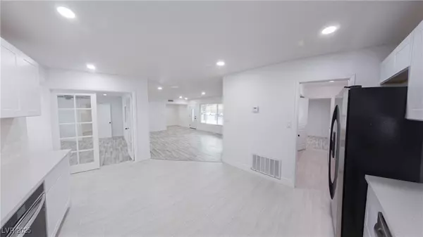 Las Vegas, NV 89169,2135 Sombrero DR