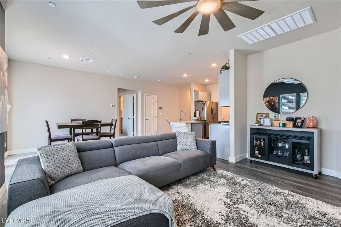 North Las Vegas, NV 89084,4720 Flower Moon AVE #101