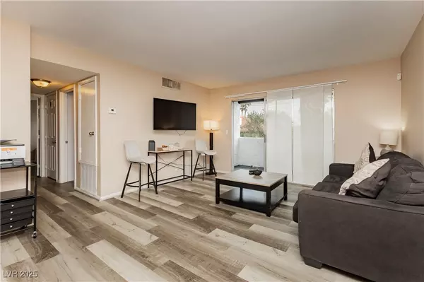 Las Vegas, NV 89119,1455 E Katie AVE #G27