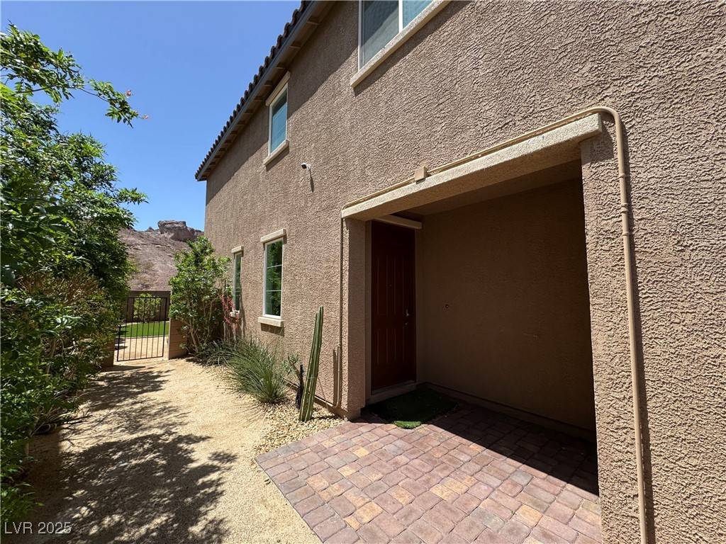 Henderson, NV 89002,177 Brighton Hills AVE