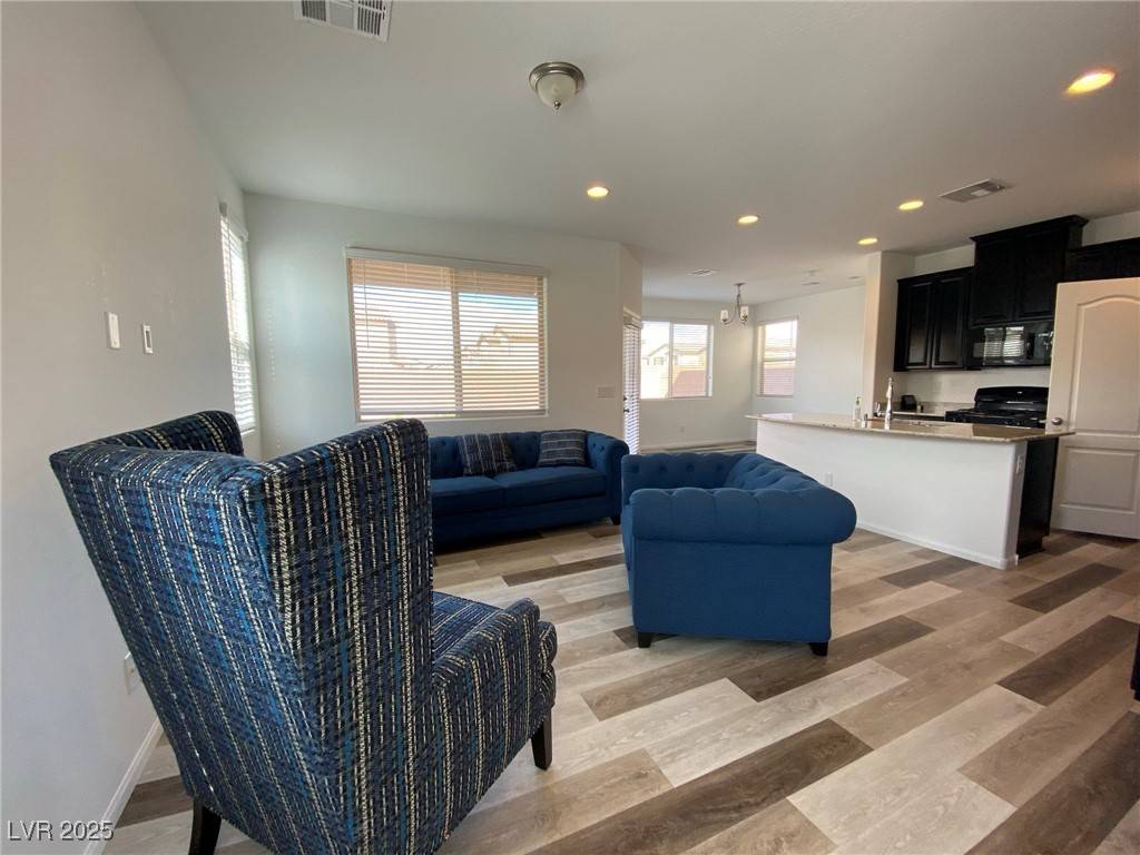 Las Vegas, NV 89179,10718 Casco Bay ST