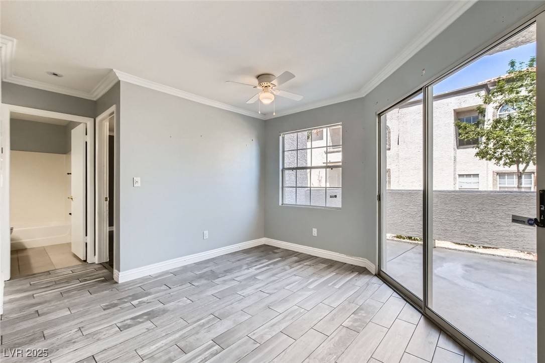 Las Vegas, NV 89128,3150 Soft Breezes DR #1050