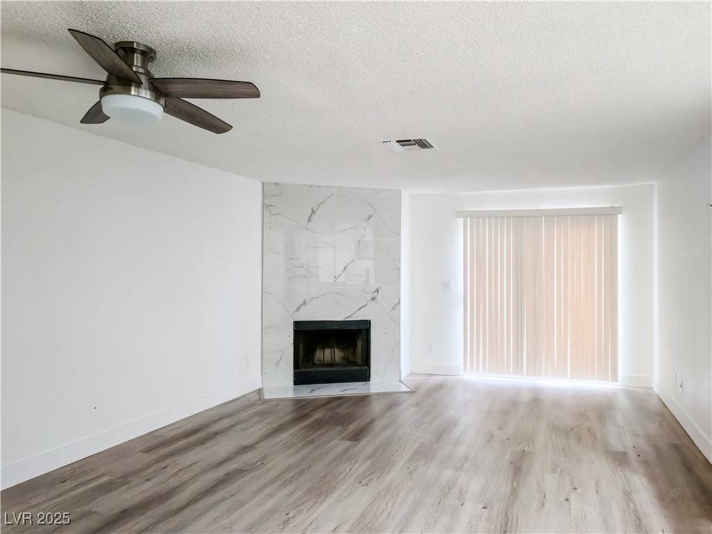 Laughlin, NV 89029,2191 Bay Club DR #102