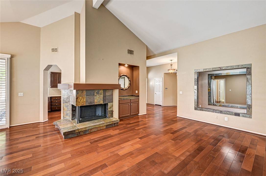 2832 Cape Hope WAY, Las Vegas, NV 89121