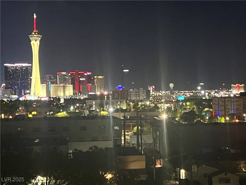 Las Vegas, NV 89101,353 E Bonneville AVE #634
