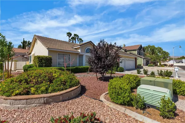 Las Vegas, NV 89117,8761 Anchor Point AVE