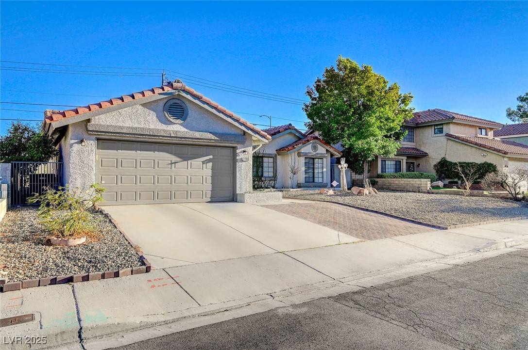 Las Vegas, NV 89103,6771 Shelter LN