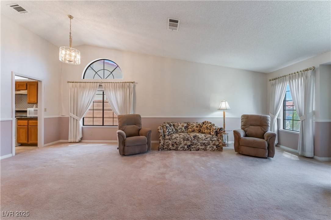 Las Vegas, NV 89108,3108 Leafwood ST
