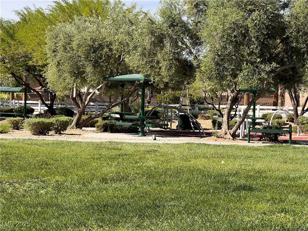 Las Vegas, NV 89178,8688 Tomnitz AVE #101