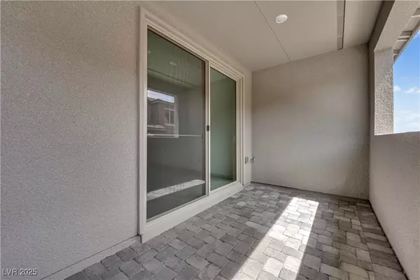 Las Vegas, NV 89138,2536 Vandra ST