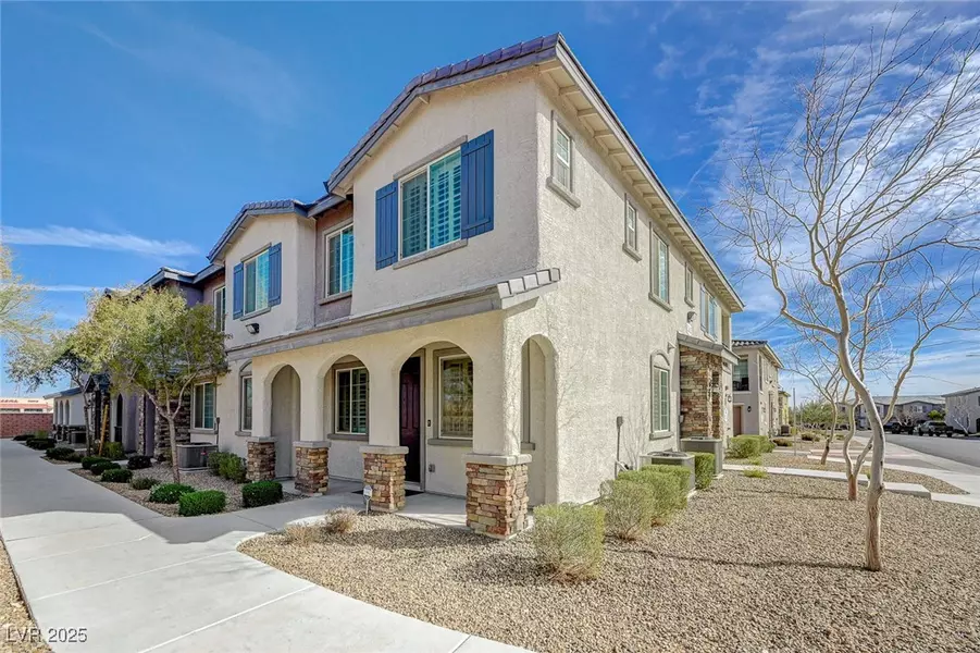 8562 Insignia AVE #102, Las Vegas, NV 89178