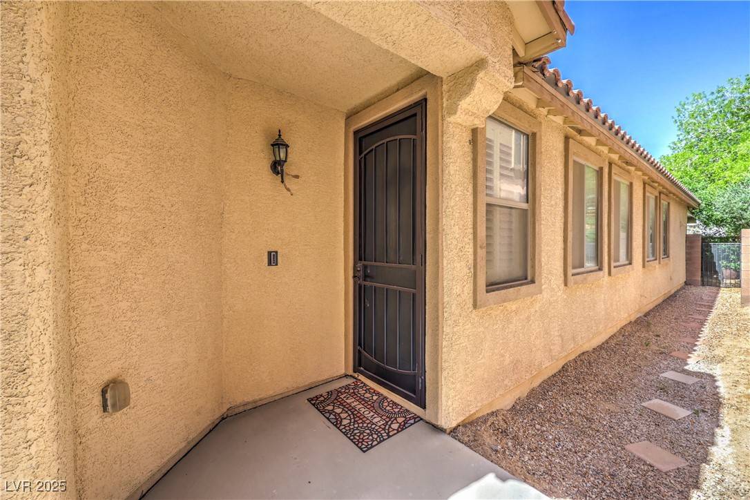 North Las Vegas, NV 89085,8247 Oasis Bloom ST