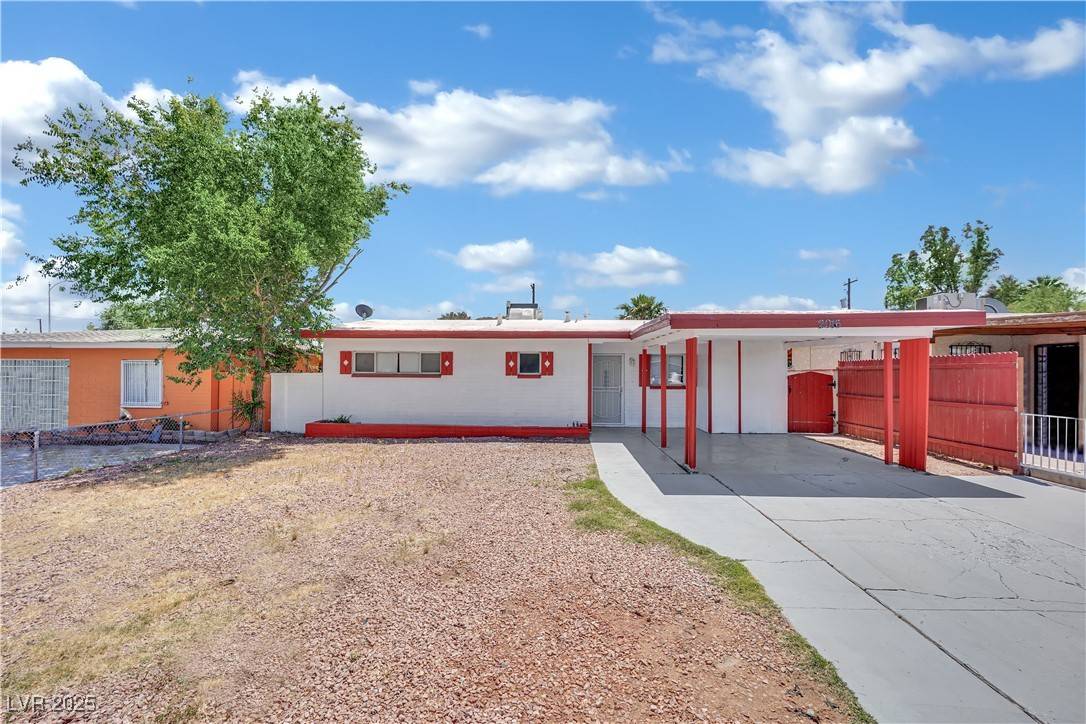 Las Vegas, NV 89101,2016 Linden AVE