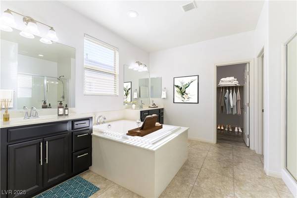 Las Vegas, NV 89166,10742 Cowlite AVE