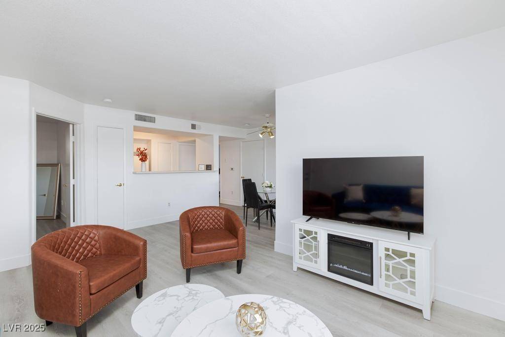 Las Vegas, NV 89183,2300 E Silverado Ranch BLVD #1165