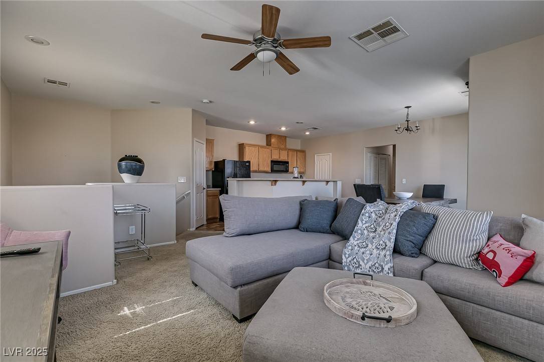 Las Vegas, NV 89118,6255 W ARBY AVE #163