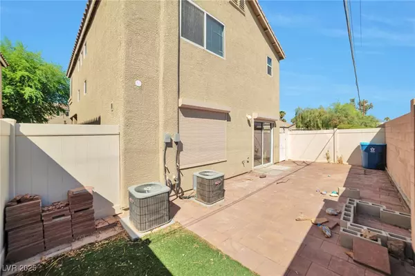 Las Vegas, NV 89130,5740 Winter Cherry ST