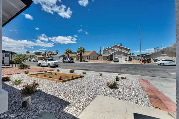 Las Vegas, NV 89147,6939 Paddington WAY