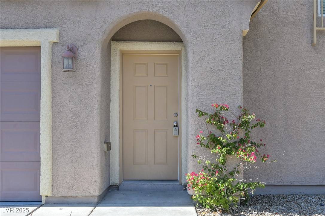 Las Vegas, NV 89131,8048 Aztec Basin AVE