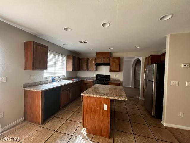 Las Vegas, NV 89148,9099 Iron Cactus AVE