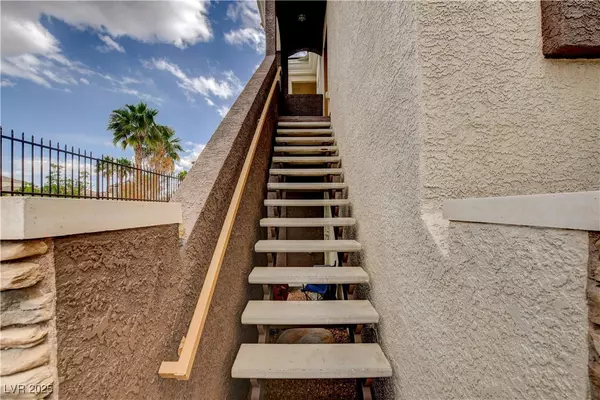Las Vegas, NV 89149,9303 Gilcrease AVE #2198