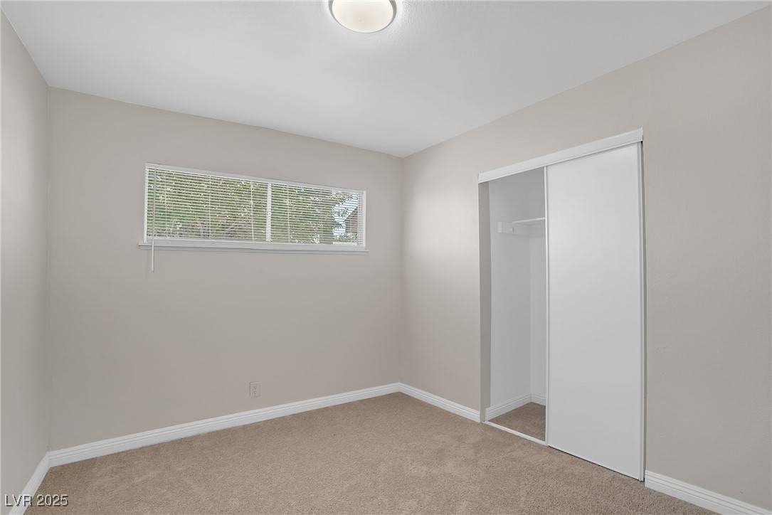 North Las Vegas, NV 89030,416 Rossmoyne AVE