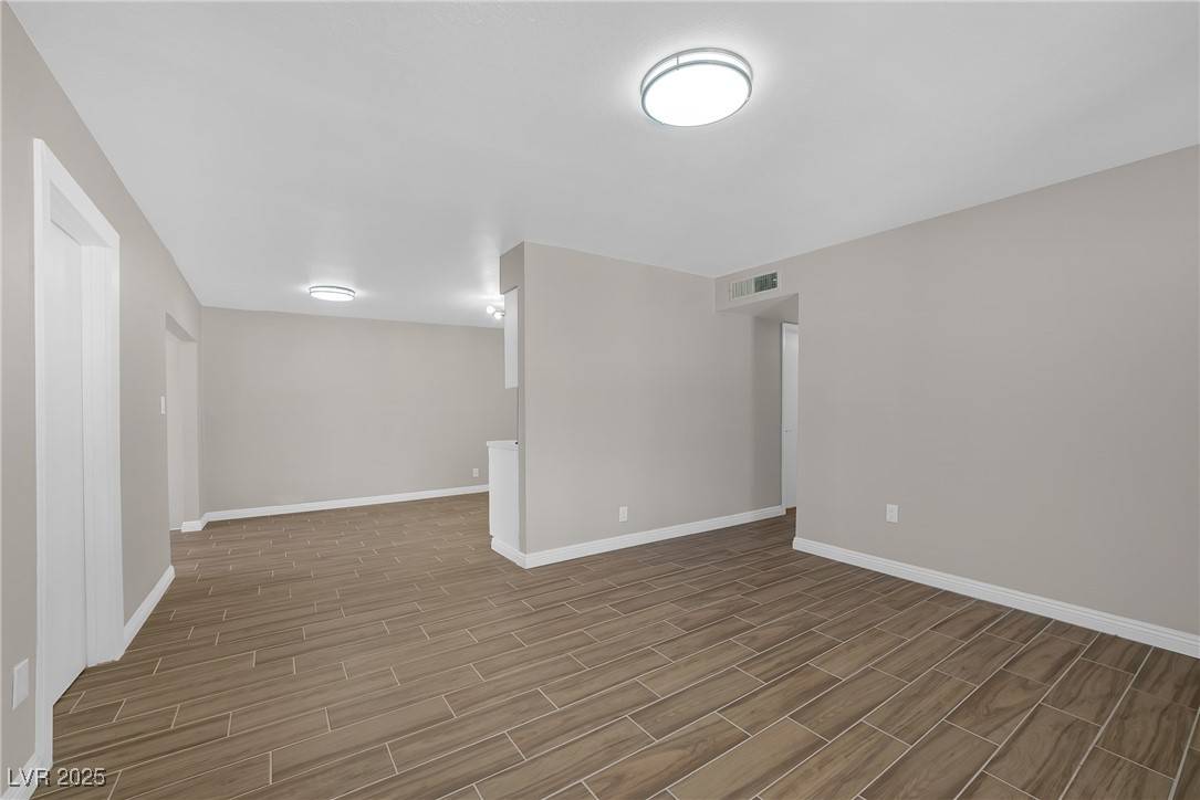 North Las Vegas, NV 89030,416 Rossmoyne AVE