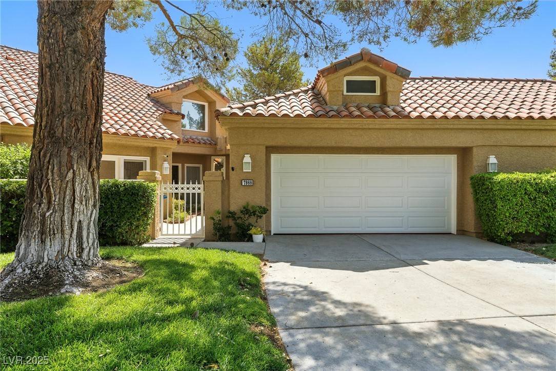 7988 Harbour Towne AVE, Las Vegas, NV 89113