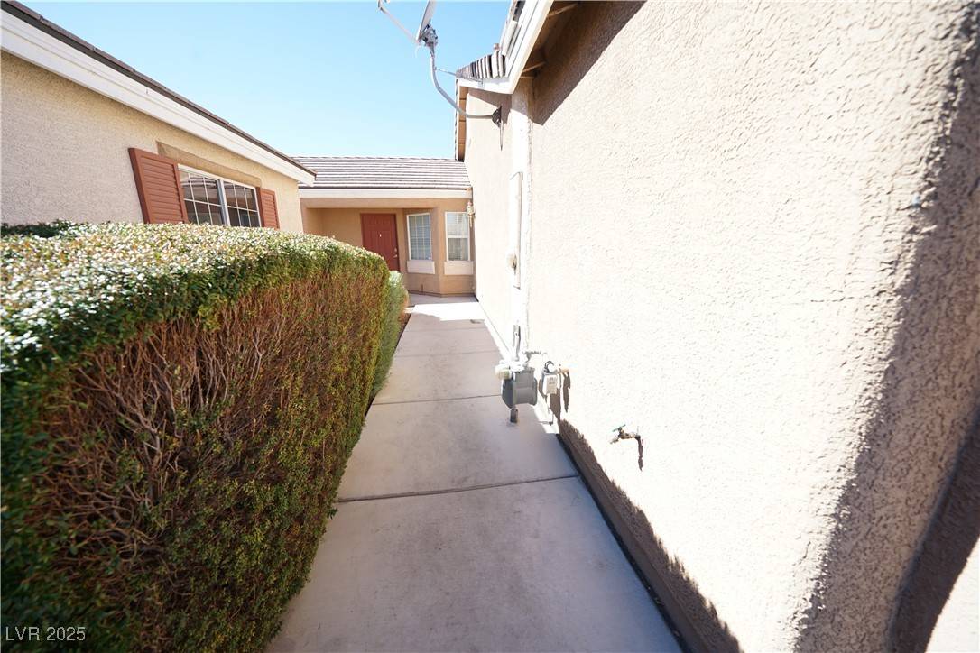 North Las Vegas, NV 89031,1025 Chestnut Bay AVE