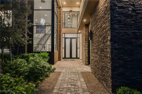 Henderson, NV 89052,5 Crystal Tree PASS
