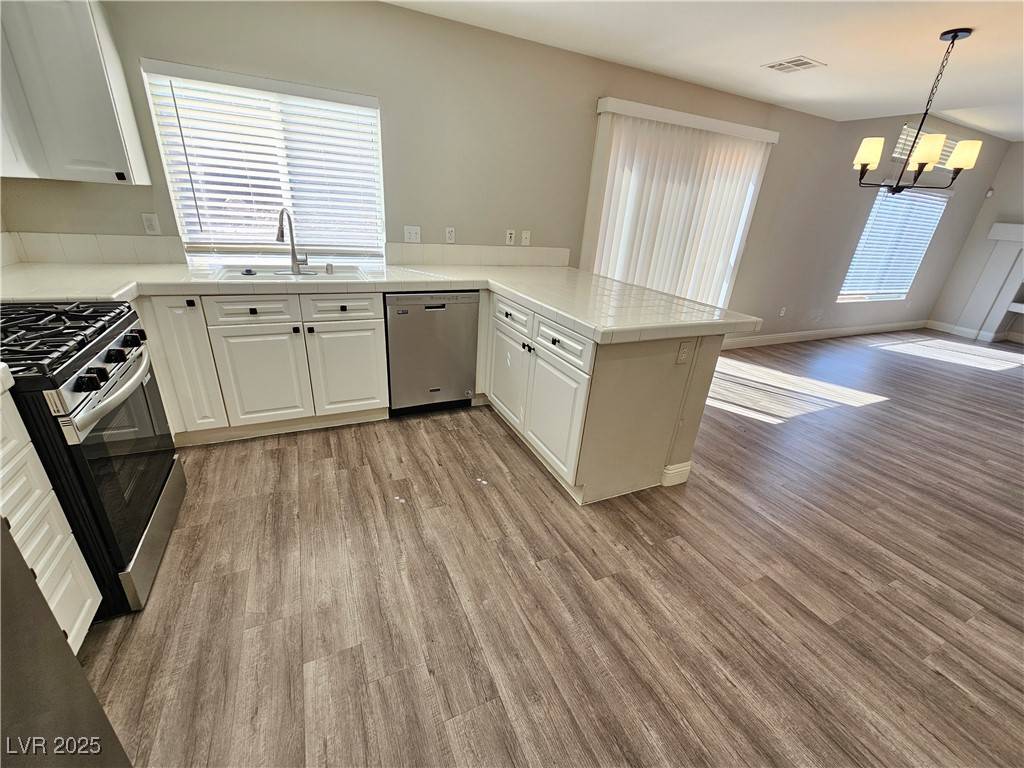 Henderson, NV 89052,2567 Hitchcock ST