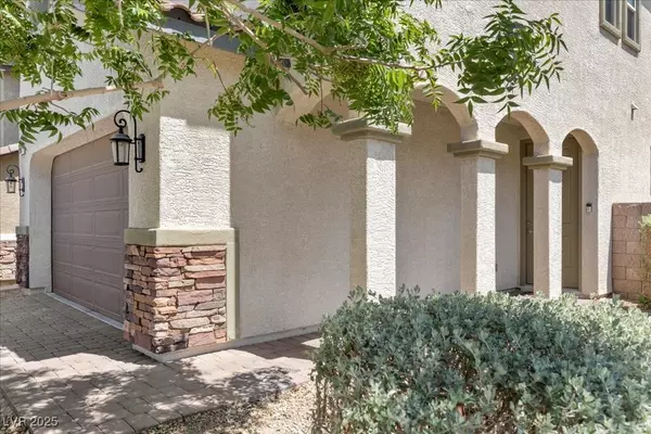 Henderson, NV 89002,2276 Sky Island DR