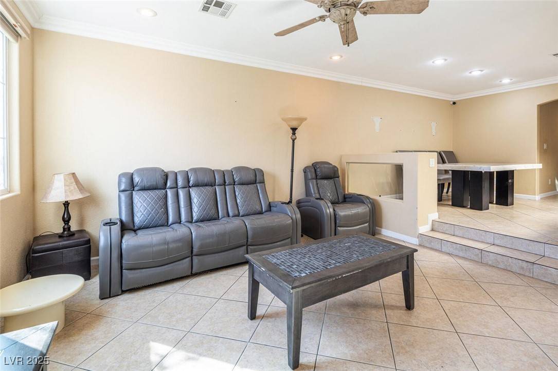 Las Vegas, NV 89139,7491 Speedwell Cavern ST