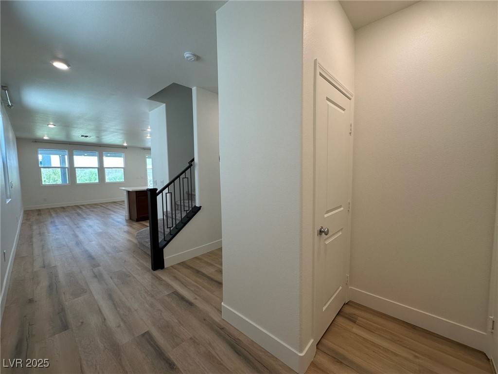 Las Vegas, NV 89113,6988 Sylmar AVE